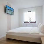 Welcome In - In Met Balkon En Zwembad * ヴィンターベルク